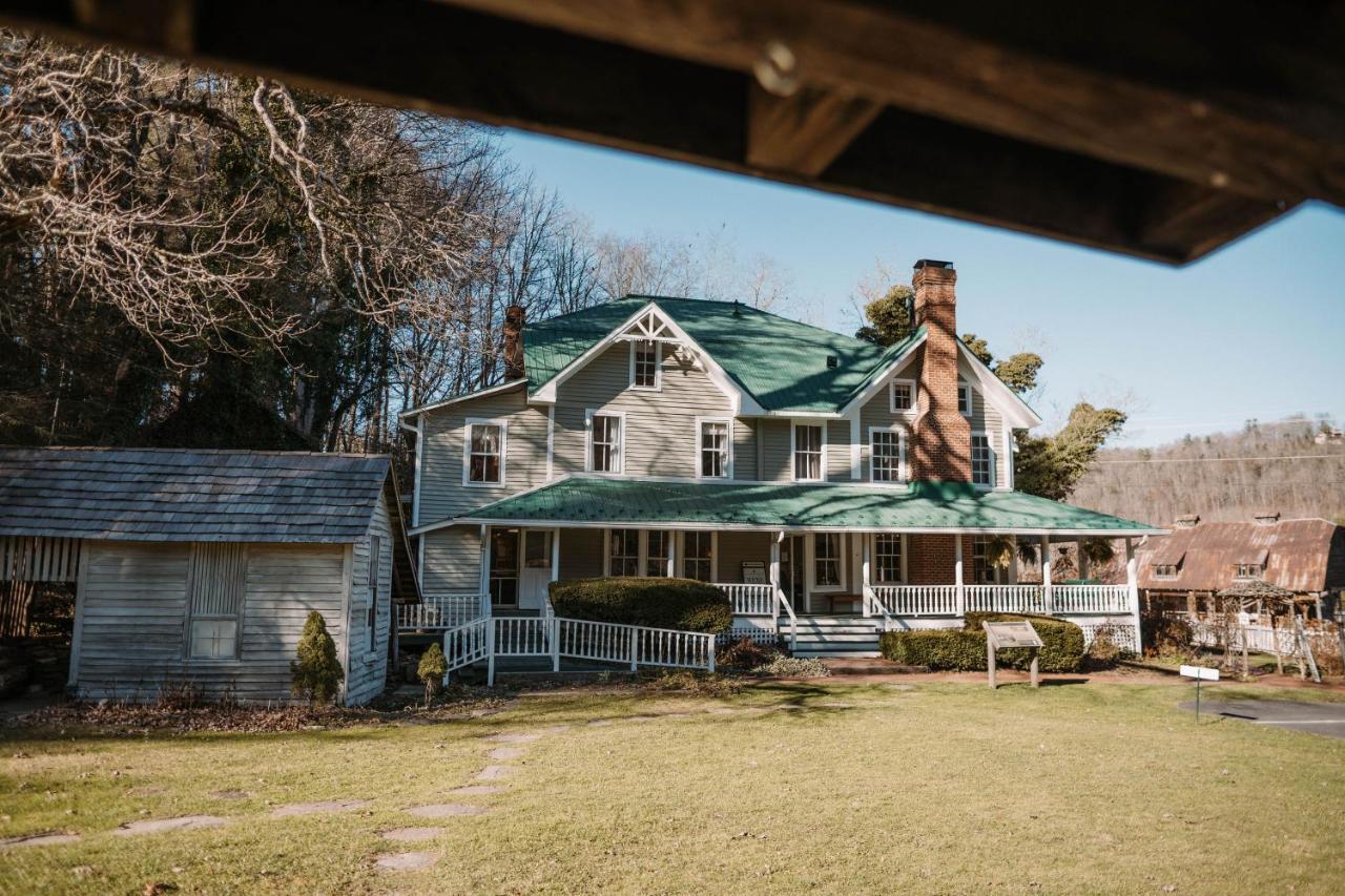 The Mast Farm Inn Баннер-Элк Экстерьер фото