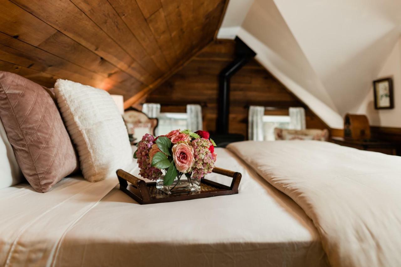 The Mast Farm Inn Баннер-Элк Экстерьер фото