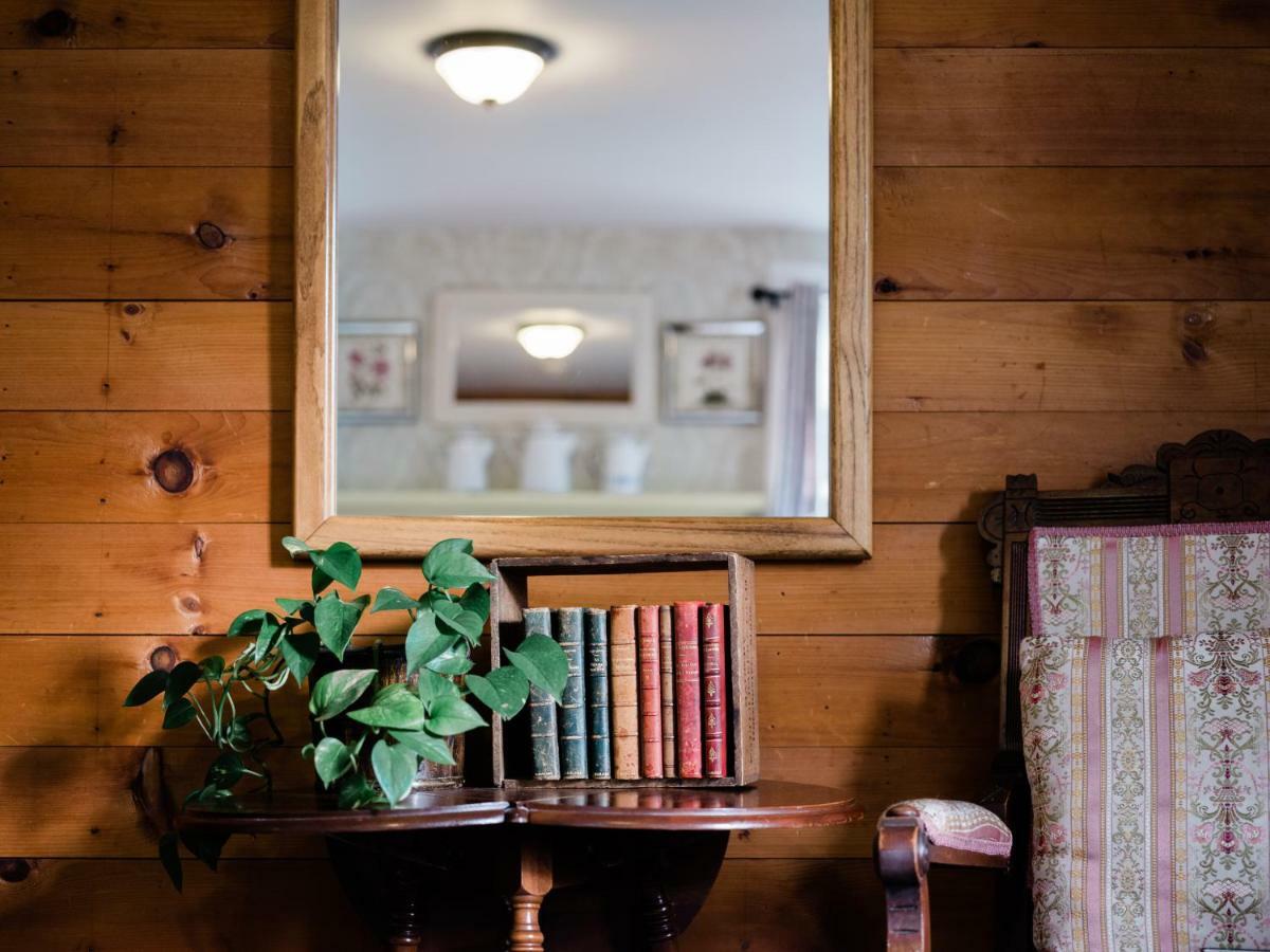 The Mast Farm Inn Баннер-Элк Экстерьер фото